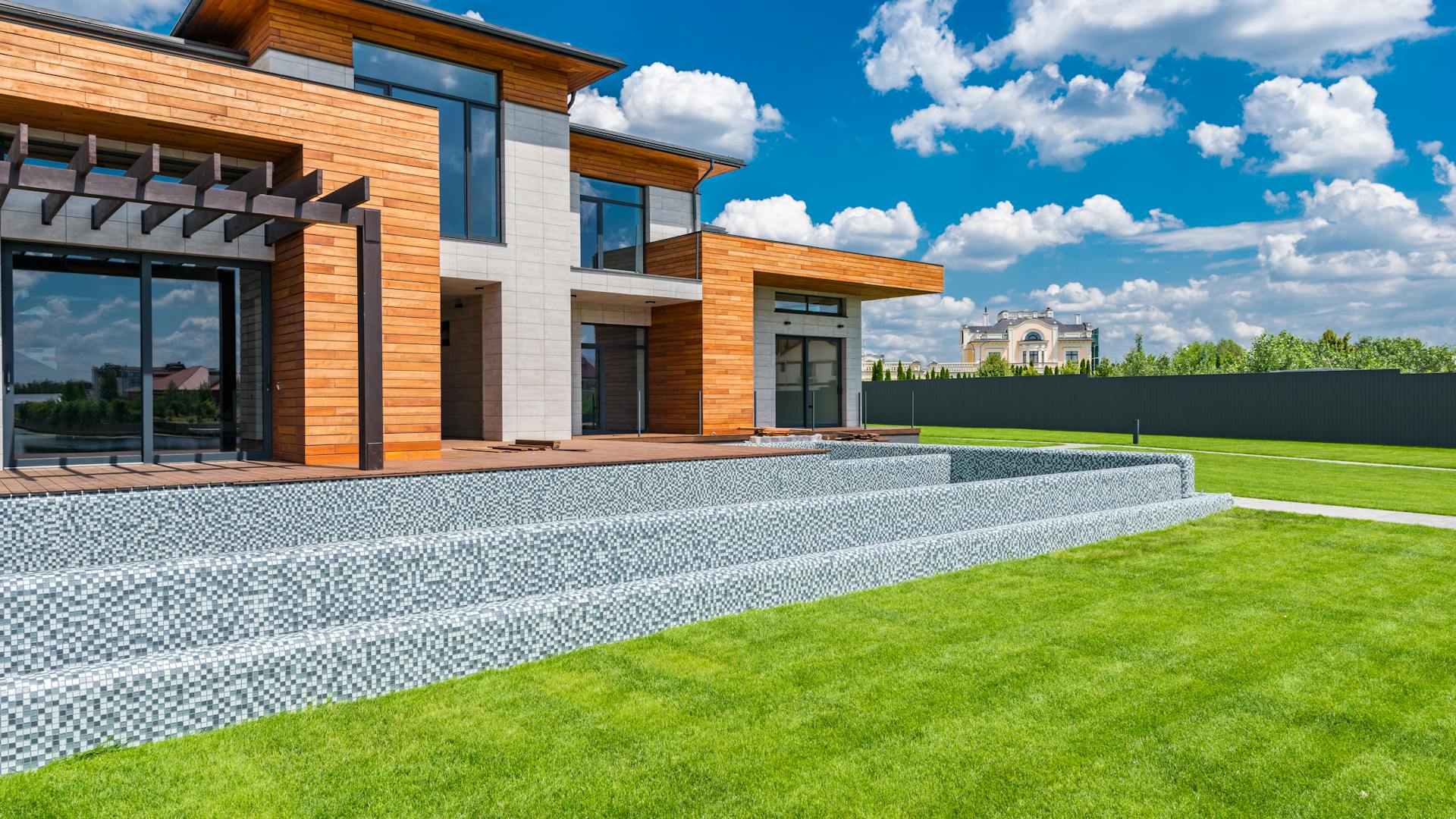 Modern Auckland home with sparkling clean windows